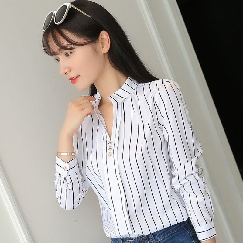 Women White Tops and Blouses