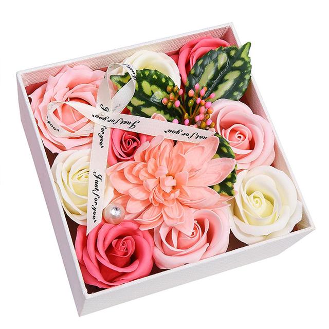 Rose Gift Box For Loved Ones